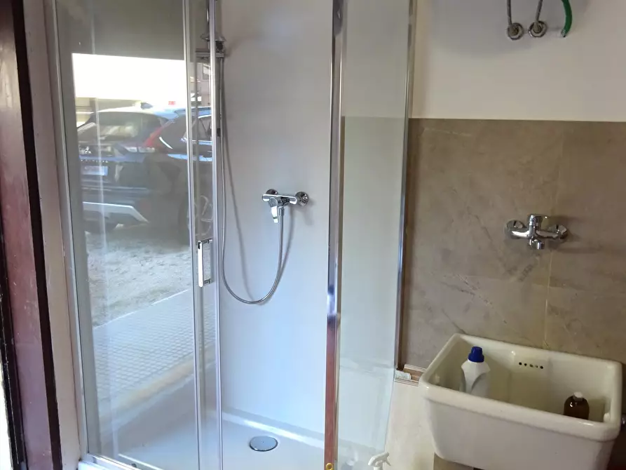 Immagine 30 di Trilocale in vendita  a Senigallia