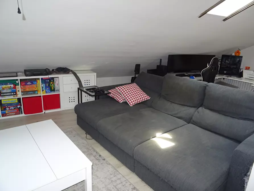 Immagine 20 di Trilocale in vendita  a Senigallia