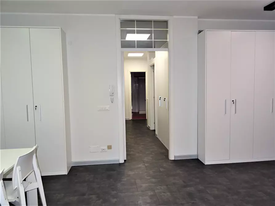 Immagine 7 di Appartamento in vendita  a Senigallia