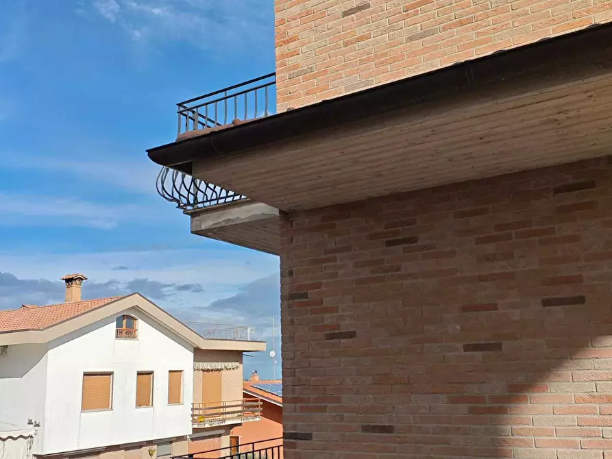 Immagine 17 di Trilocale in vendita  a Ostra Vetere