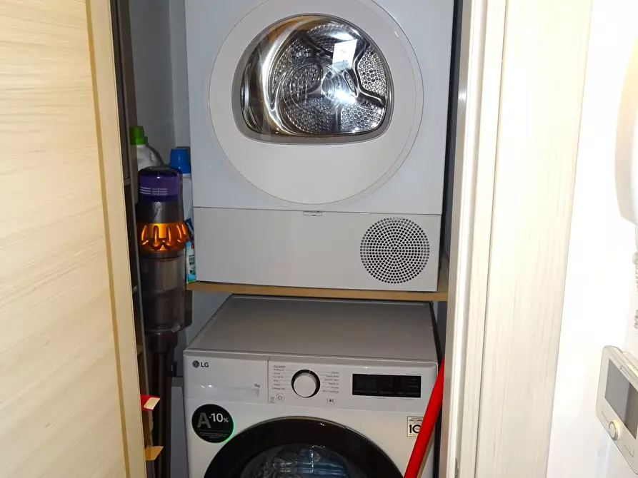 Immagine 14 di Trilocale in vendita  a Senigallia