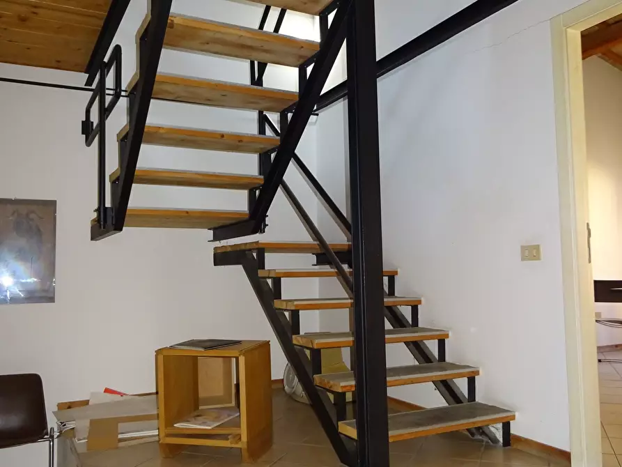 Immagine 6 di Ufficio in vendita  a Corinaldo