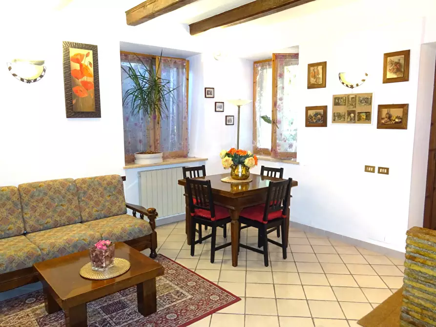 Immagine 11 di Rustico / casale in vendita  a Ostra Vetere