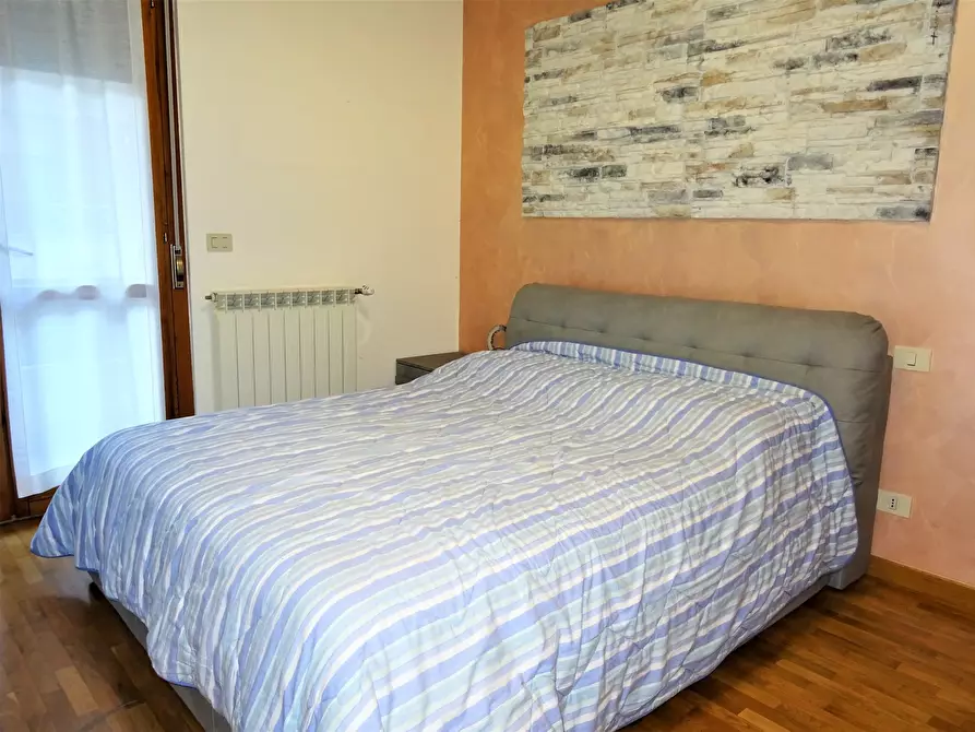 Immagine 7 di Appartamento in vendita  a Senigallia