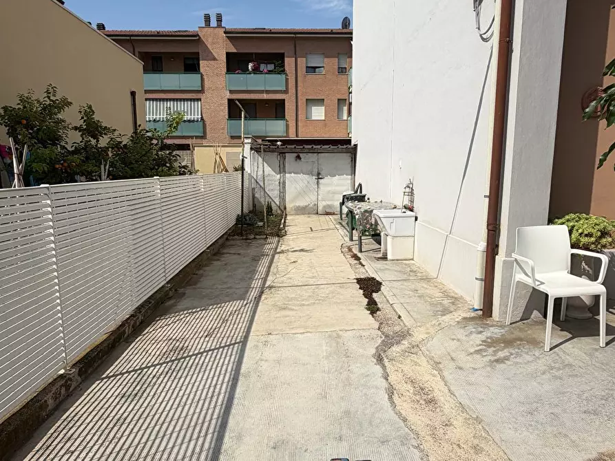Immagine 24 di Quadrilocale in vendita  in Via XXV Aprile a Senigallia