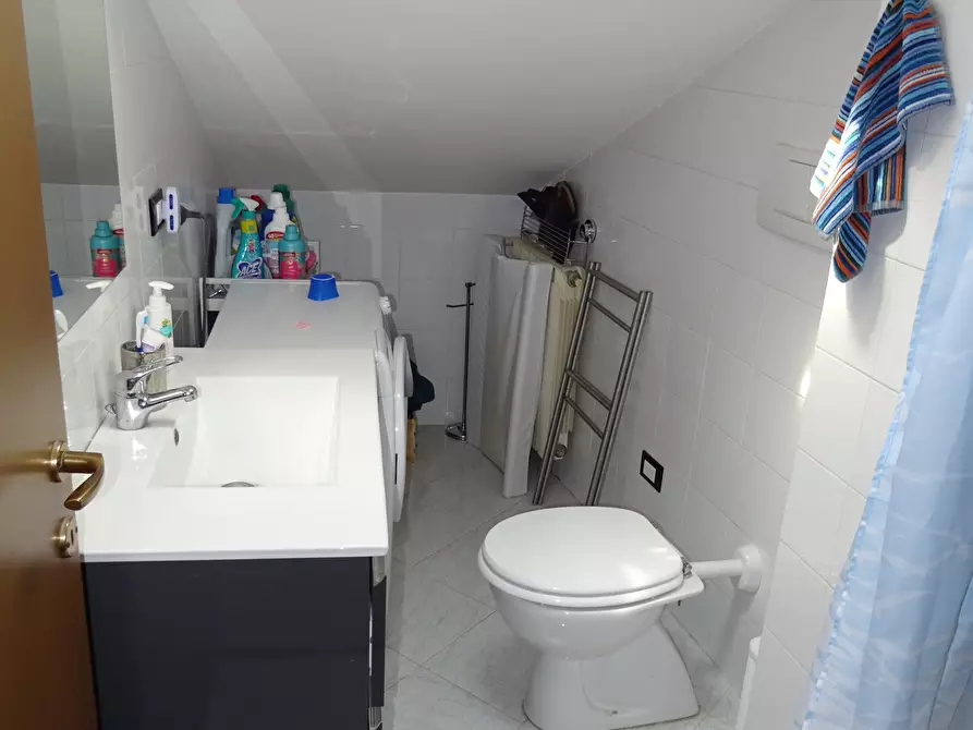 Immagine 21 di Trilocale in vendita  a Senigallia