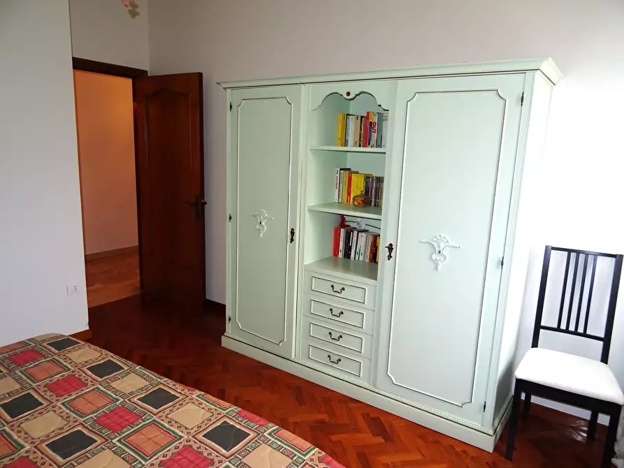 Immagine 29 di Attico in vendita  a Ostra