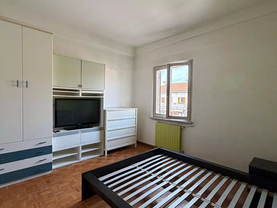 Immagine 30 di Appartamento in vendita  in Viale IV Novembre 85 a Senigallia