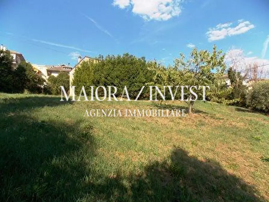 Immagine 9 di Rustico / casale in vendita  a Offida