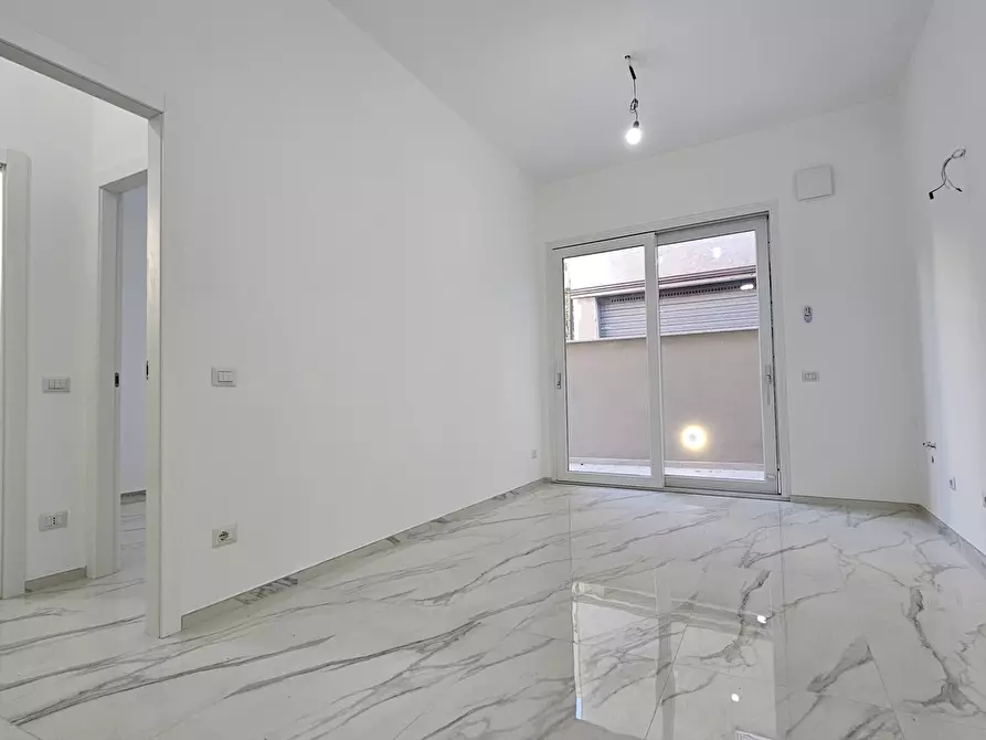 Immagine 11 di Bilocale in vendita  in via Laberinto 54 a San Benedetto Del Tronto