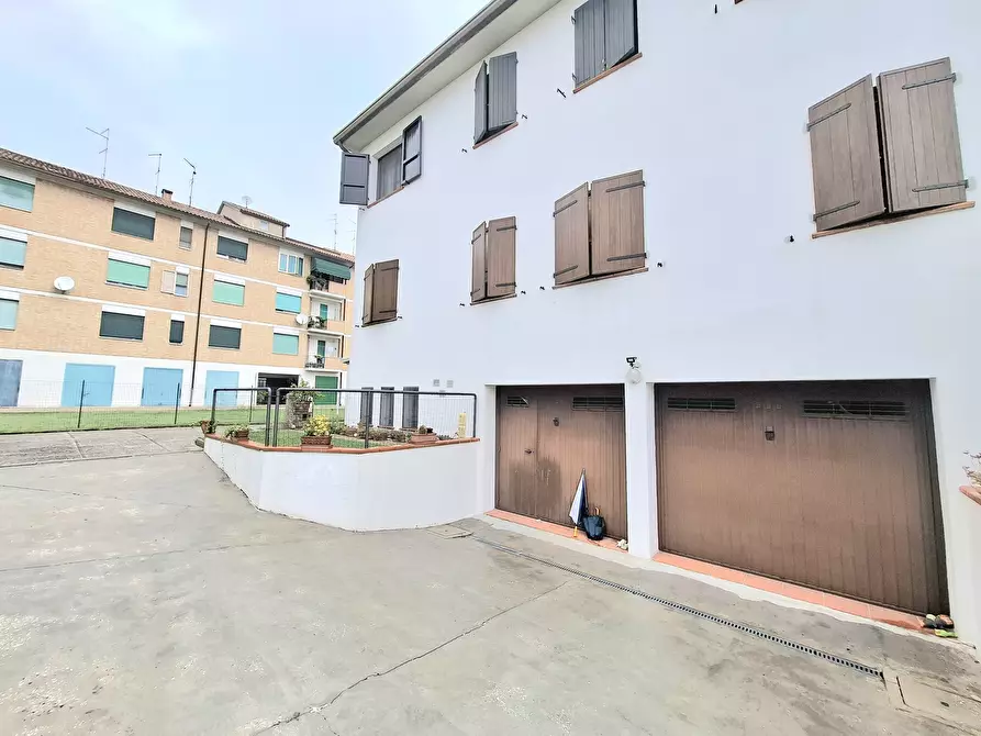 Immagine 24 di Villetta a schiera in vendita  in Vicolo della Resistenza 4 a Copparo
