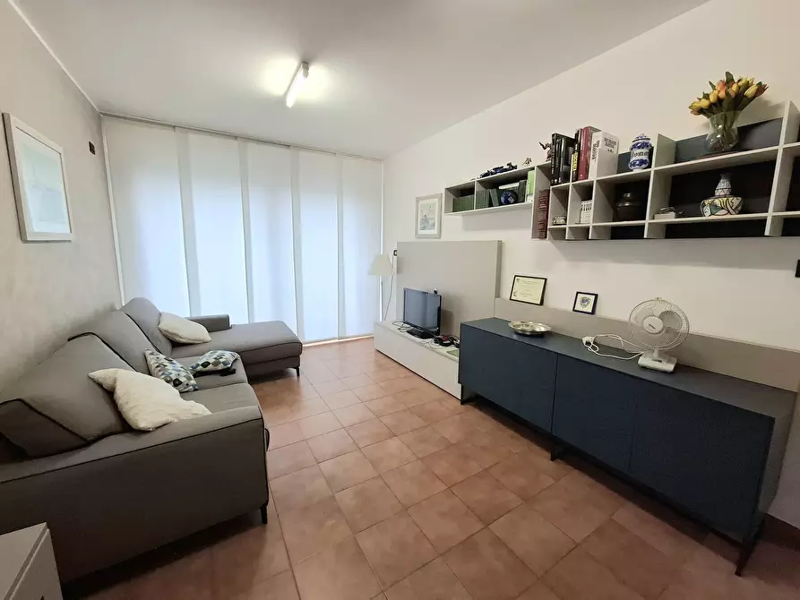 Immagine 9 di Casa bifamiliare in vendita  in Via E. Berlinguer 242 a Bosaro