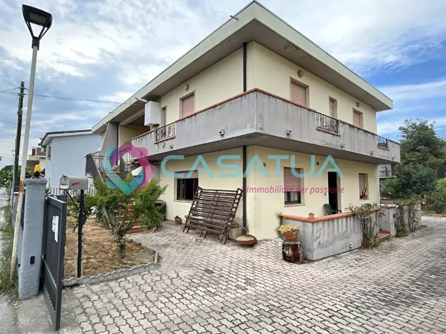 Immagine 28 di Trilocale in vendita  a Pineto