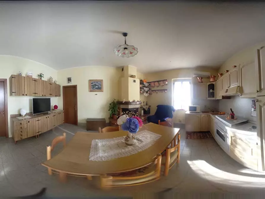 Immagine 13 di Rustico / casale in vendita  a Loreto Aprutino