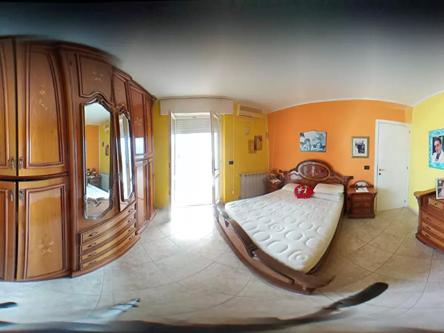 Immagine 52 di Porzione di casa in vendita  a Silvi