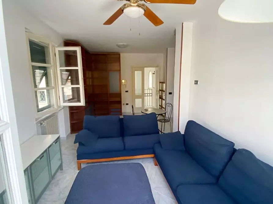 Immagine 13 di Porzione di casa in vendita  in Piazza Bastione 73 a Massa