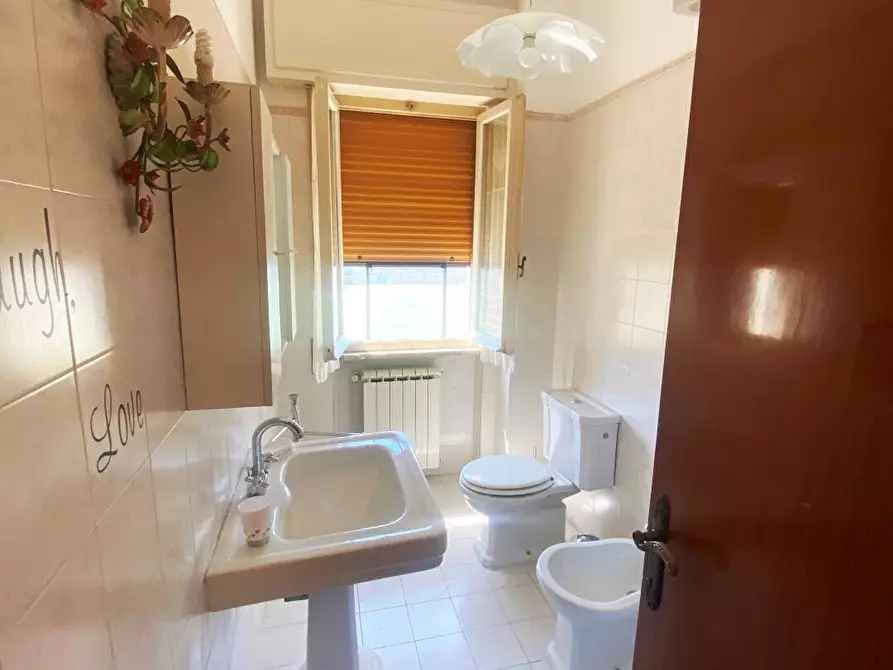 Immagine 7 di Appartamento in affitto  in Via di Stabbio 3 a Carrara