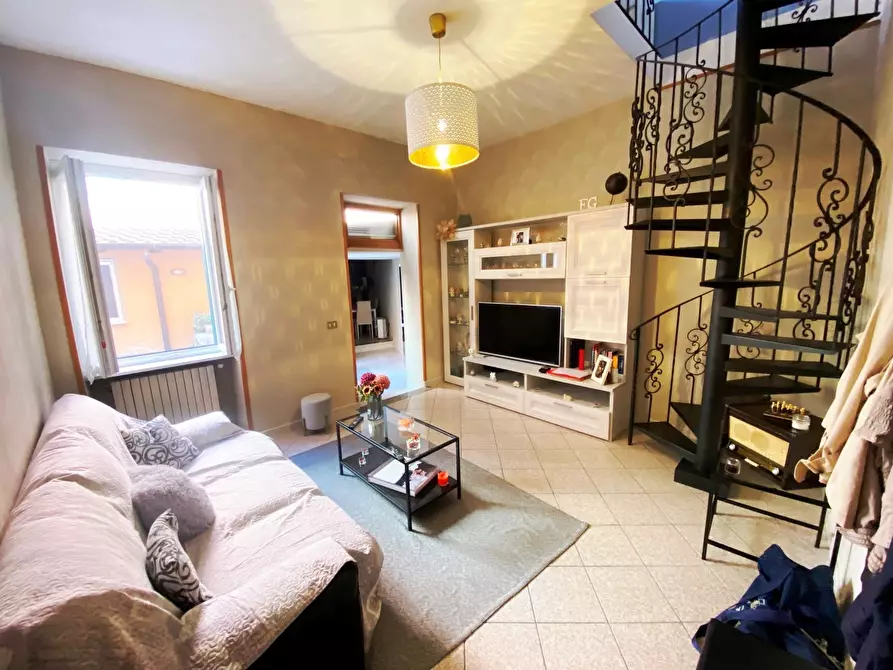 Immagine 1 di Porzione di casa in vendita  in Via Umberto Biancamano 141 a La Spezia