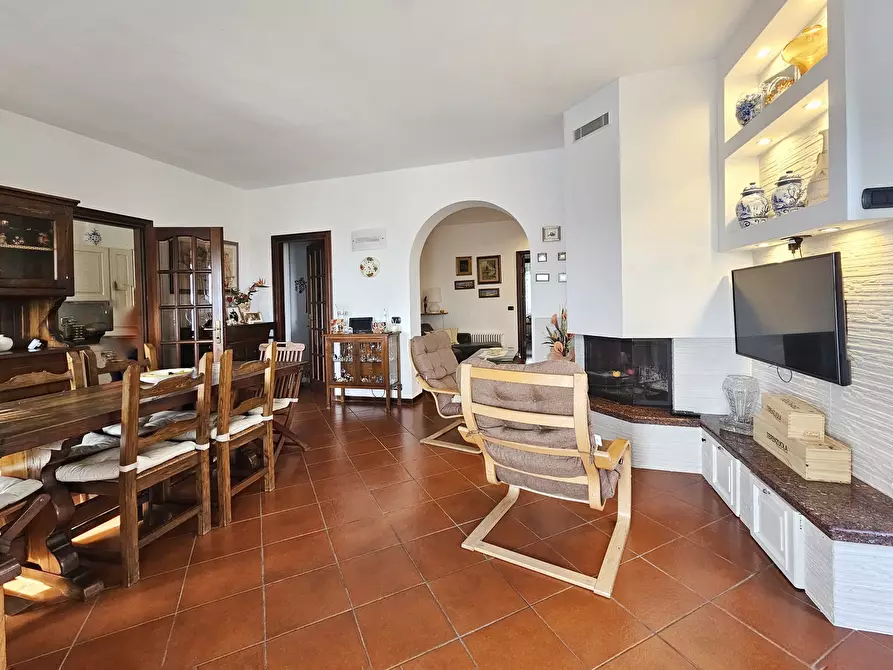 Immagine 6 di Villetta a schiera in vendita  in Via Porredo 152 a Fosdinovo