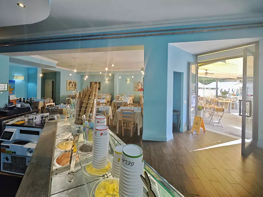 Immagine 5 di Locale commerciale in vendita  in Località Fiascherino 7 a Lerici