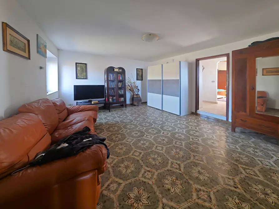 Immagine 26 di Porzione di casa in vendita  in Via Palazzina 8 a Fosdinovo