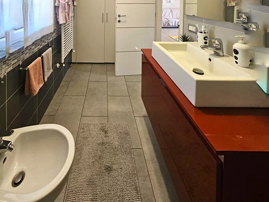 Immagine 20 di Porzione di casa in vendita  in Via Ghiarettolo 89-g a Sarzana