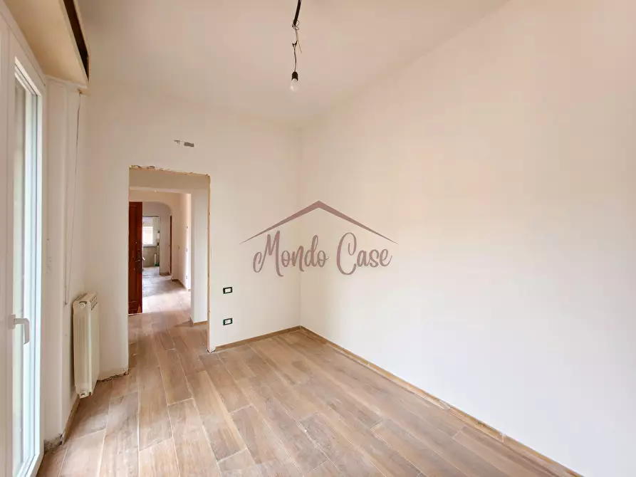 Immagine 14 di Porzione di casa in vendita  in Via Battifollo 53 a Sarzana