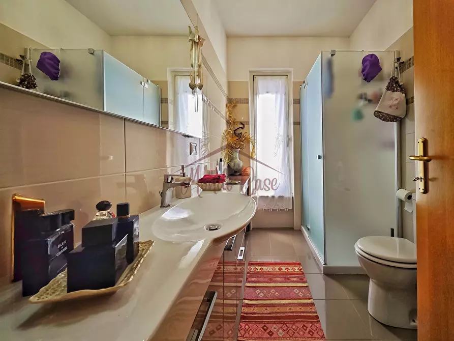 Immagine 15 di Porzione di casa in vendita  a Fosdinovo