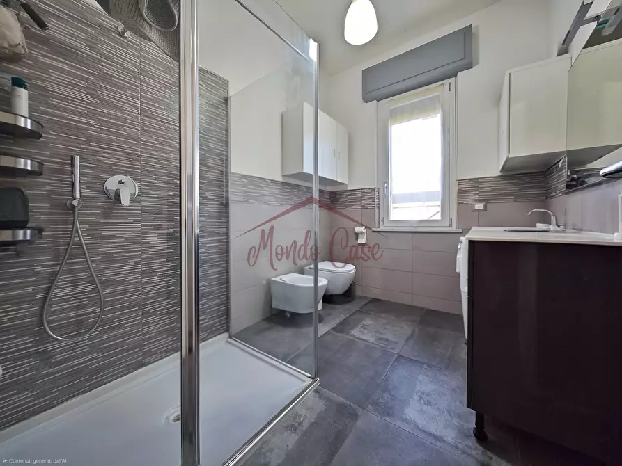 Immagine 44 di Villa in vendita  in Via Provinciale 40 a Castelnuovo Magra