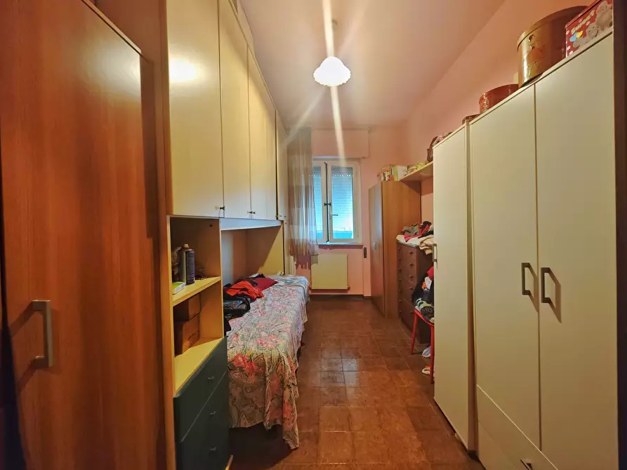 Immagine 30 di Quadrilocale in vendita  in Via Antonio Gramsci 31 a Ortonovo