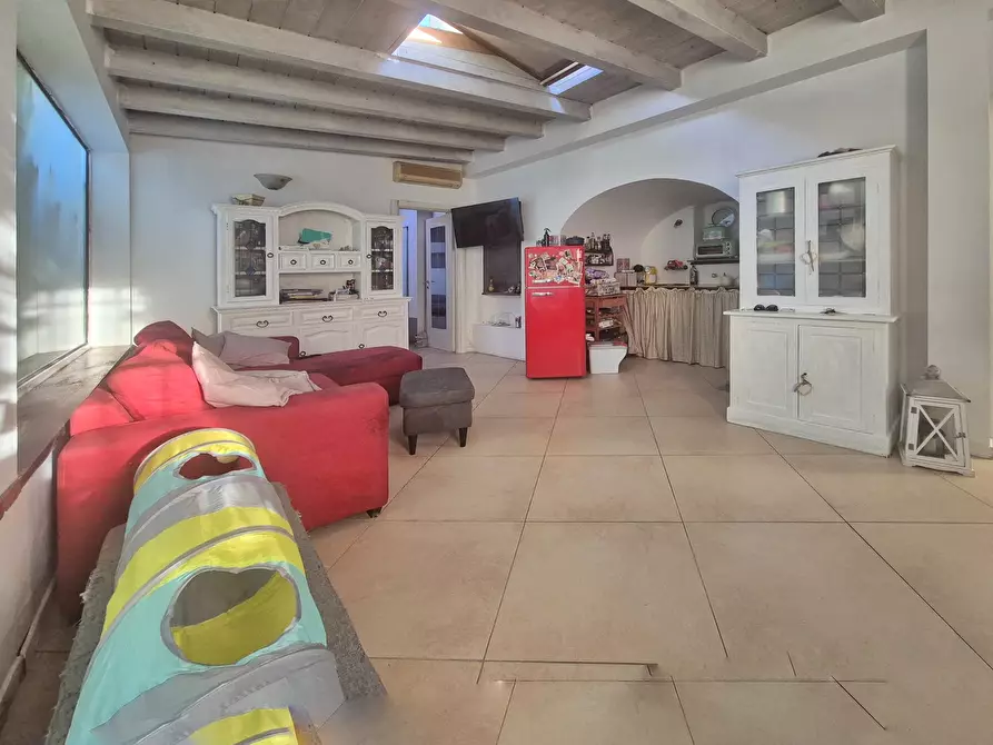 Immagine 3 di Bilocale in vendita  in Via Nave 16 a Sarzana