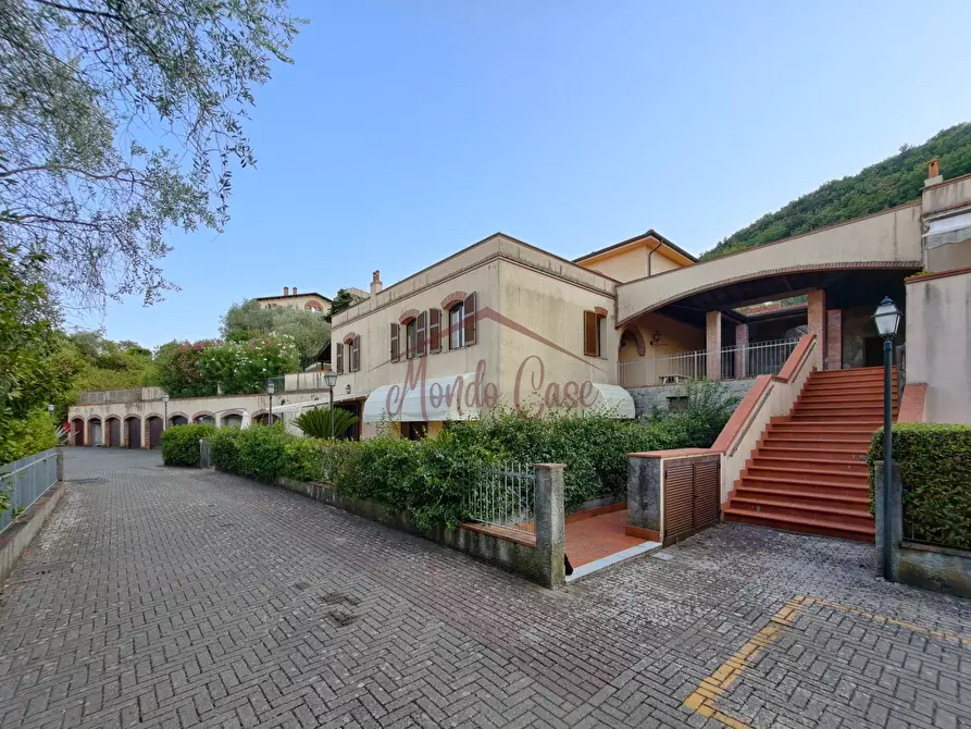 Immagine 58 di Porzione di casa in vendita  in Via Camisano a Ameglia