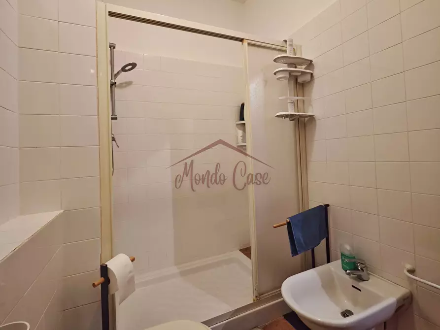 Immagine 20 di Bilocale in vendita  in Via B. Gazzoli 141 a Lerici