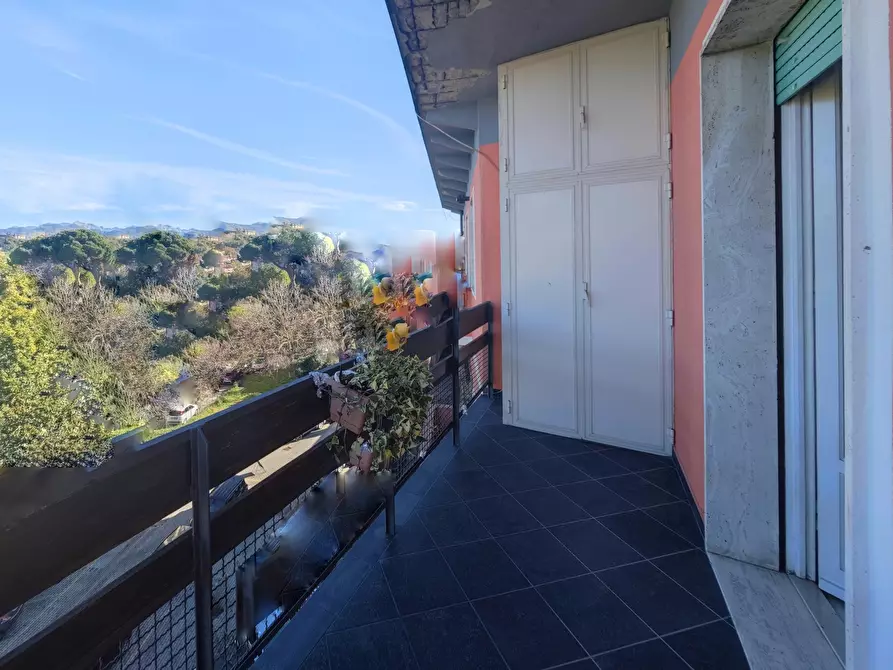 Immagine 37 di Quadrilocale in vendita  in Piazza Giacomo Matteotti 8 a Sarzana