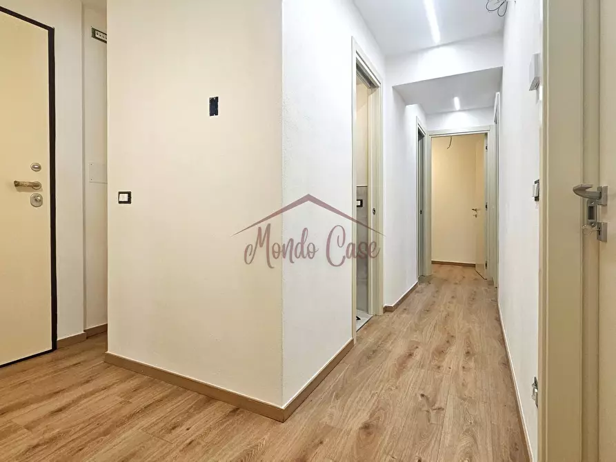 Immagine 12 di Trilocale in vendita  in Piazza Giacomo Matteotti 29 a Sarzana