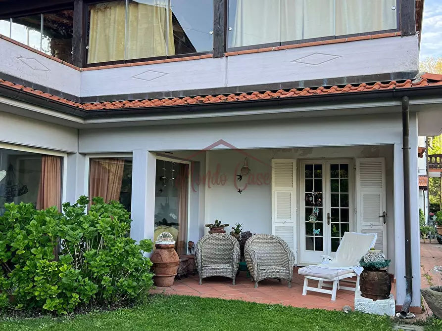 Immagine 11 di Casa bifamiliare in vendita  a Fivizzano