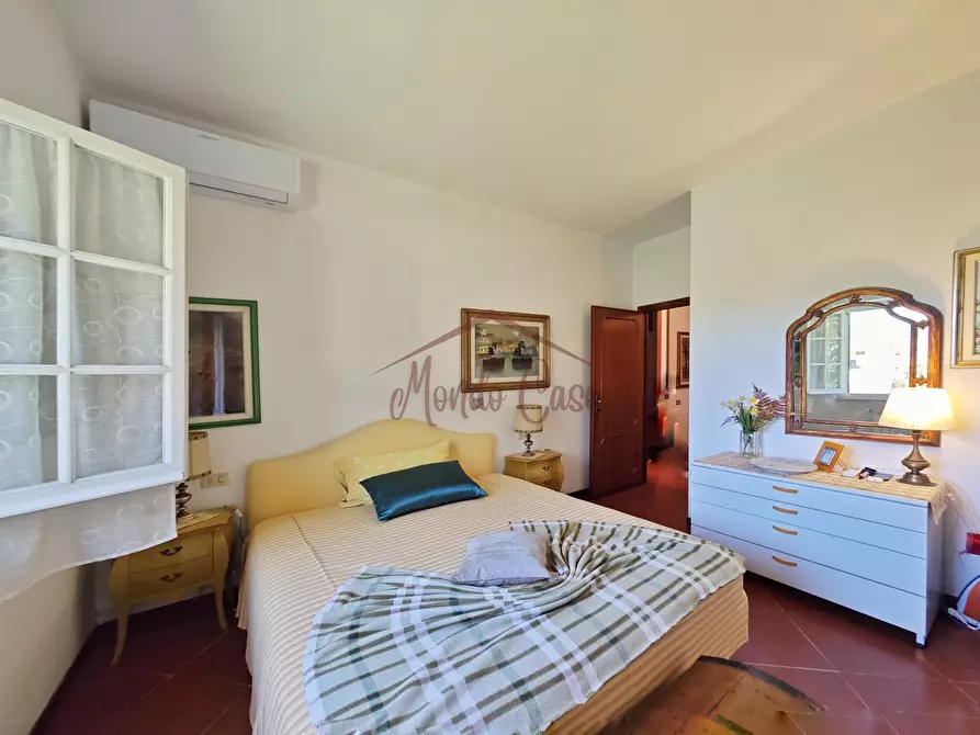 Immagine 49 di Villa in vendita  in Via Forano 9 a Ameglia