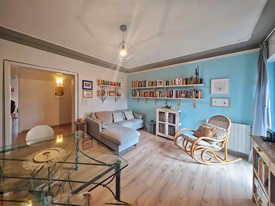 Immagine 1 di Pentalocale in vendita  in Via Salicello 153 a Castelnuovo Magra