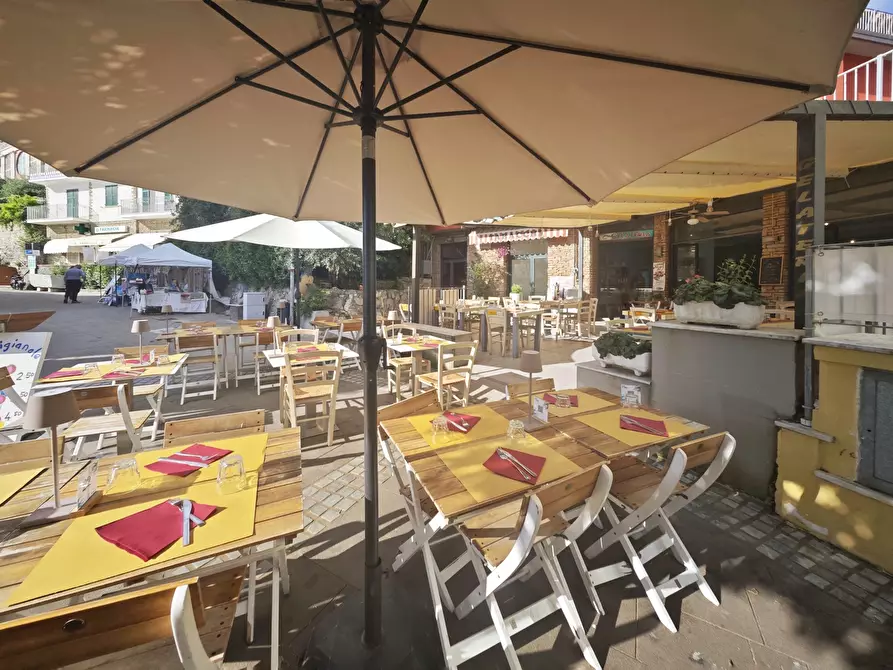 Immagine 64 di Locale commerciale in vendita  in Località Fiascherino 7 a Lerici