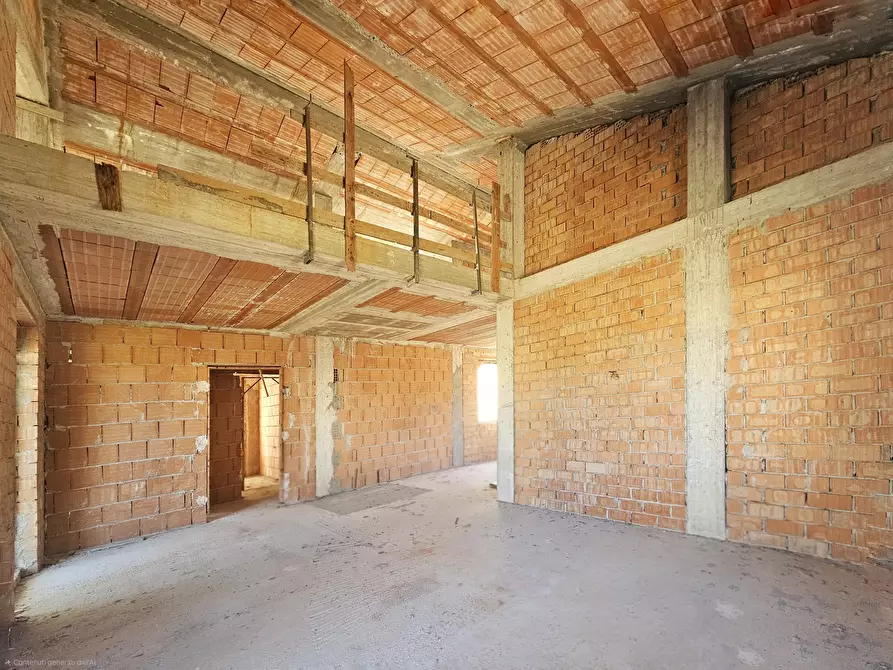 Immagine 11 di Porzione di casa in vendita  in Via Turì 67 a Sarzana