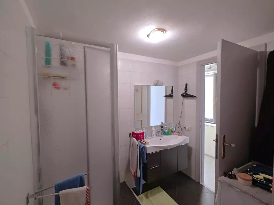 Immagine 24 di Trilocale in vendita  in Piazza Matteotti a Sarzana