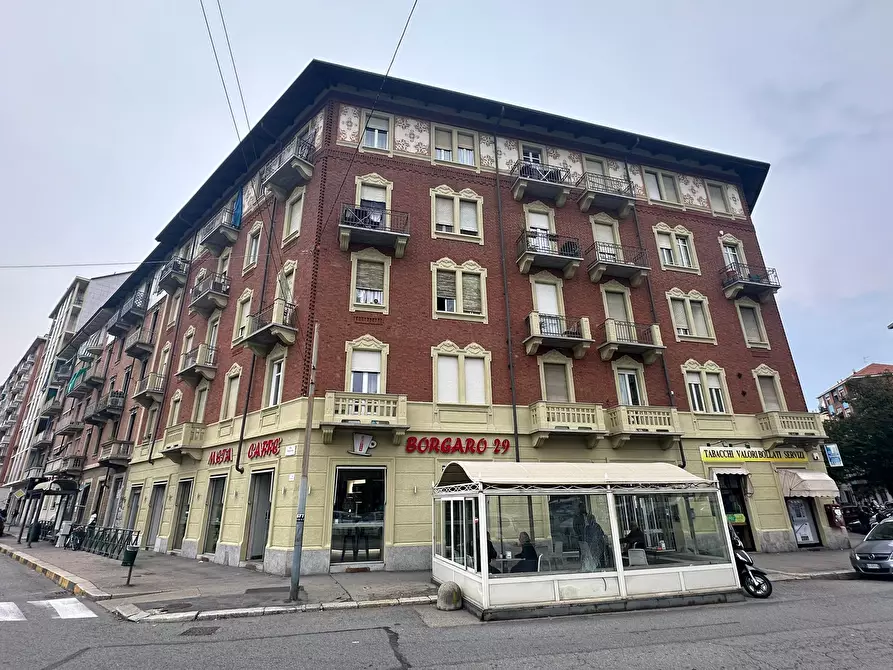 Immagine 1 di Bilocale in vendita  in Largo Borgaro 29 a Torino