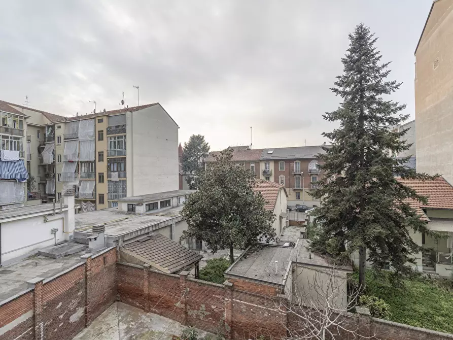 Immagine 25 di Bilocale in vendita  in Via Gioele Solari 25 a Torino