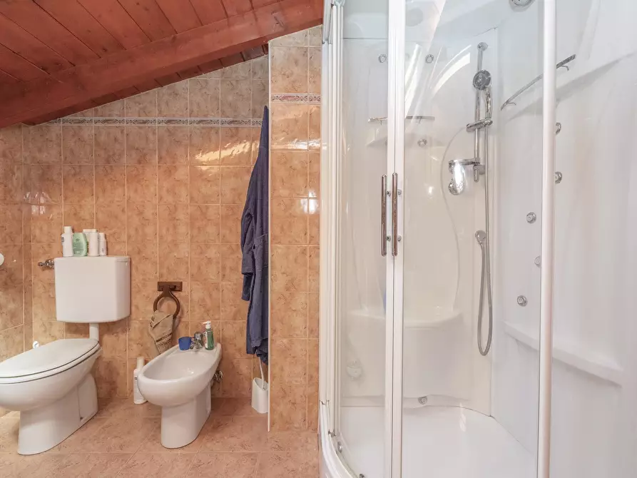 Immagine 28 di Villa in vendita  in Via Lucento 68 a Torino