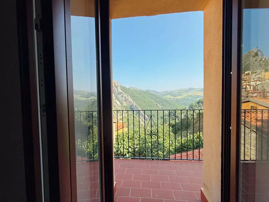 Immagine 11 di Bilocale in vendita  in Vico I Ospizio a Castelmezzano