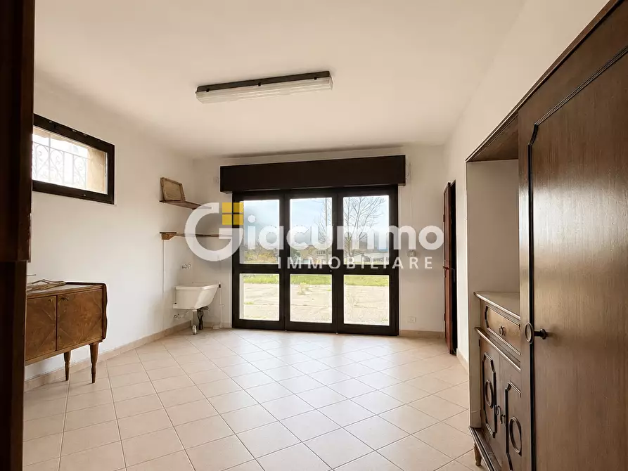 Immagine 28 di Villa in vendita  in CONTRADA MIRACOLO 60 a Avigliano