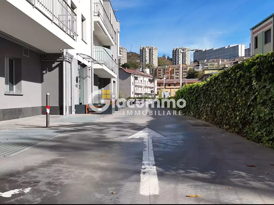 Immagine 40 di Ufficio in vendita  in Via Isca del Pioppo 92 a Potenza