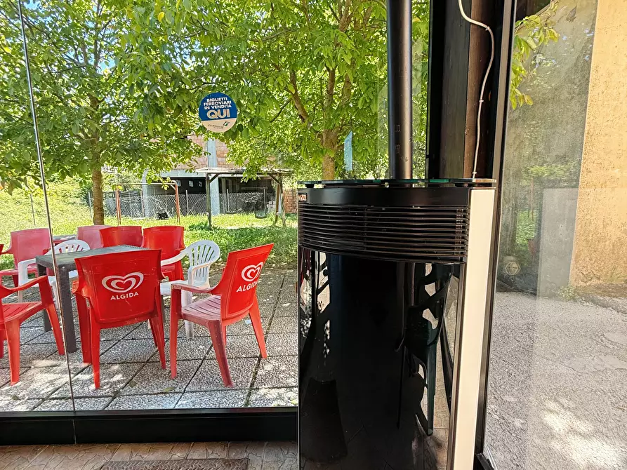 Immagine 19 di Bar / Ristorante in vendita  in Viale Della Libertà a Avigliano