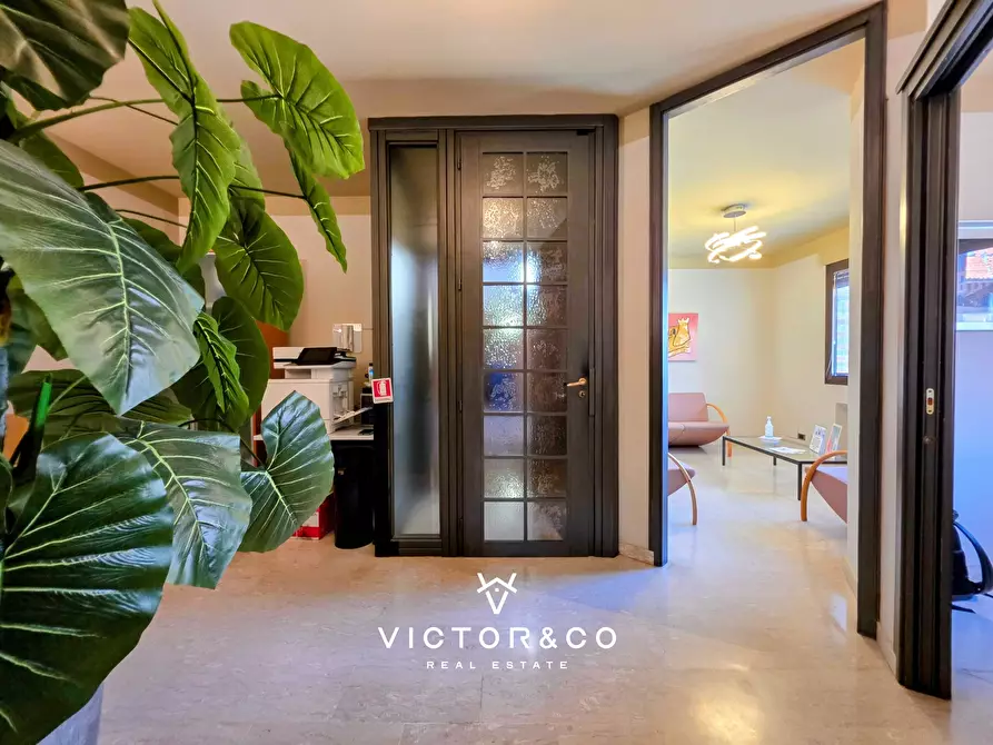 Immagine 6 di Ufficio in vendita  in Corso Statuto sn a Mondovì