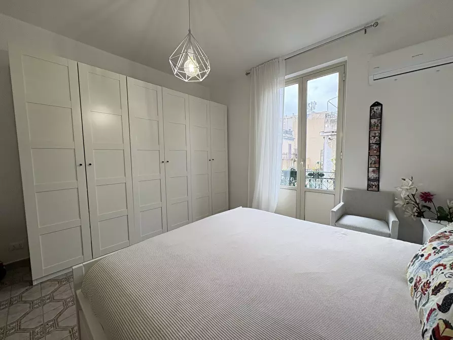 Immagine 11 di Trilocale in vendita  in Via Vito La Mantia 86 a Palermo